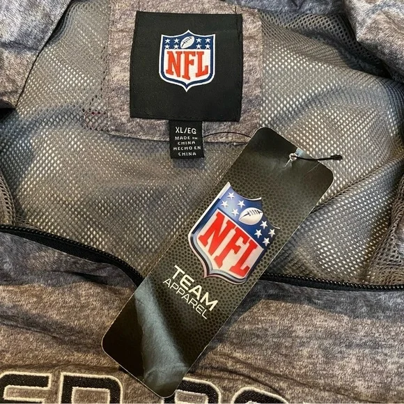 NWT~NFL Men Super Bowl LI Champions Houston,Texas 2017 Embroidery Windbreaker XL